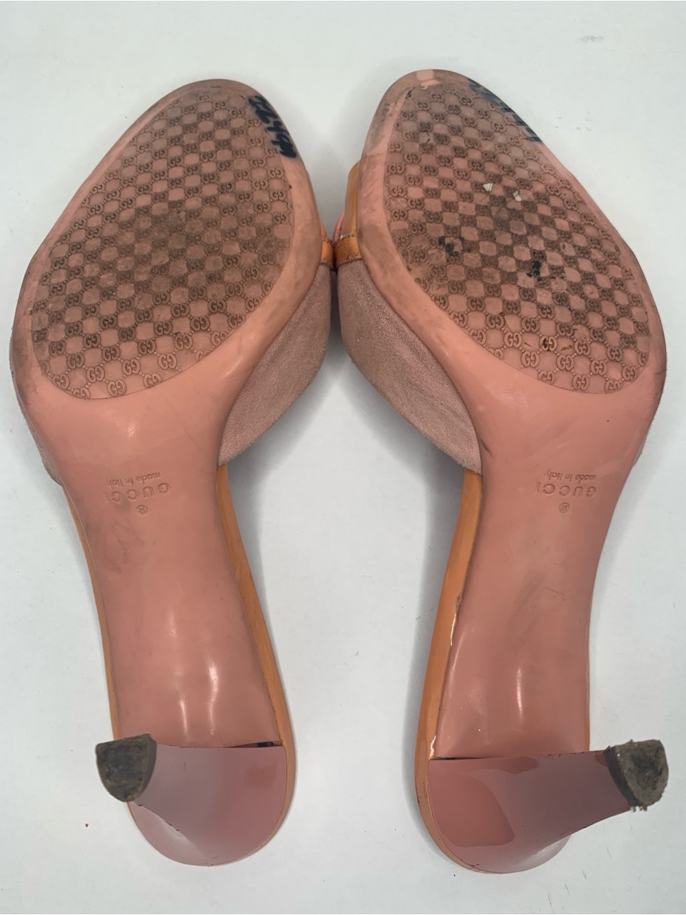 Gucci Women’s Horsebit Peach and Pink Slip-On Heeled Mules - Picture 7 of 9